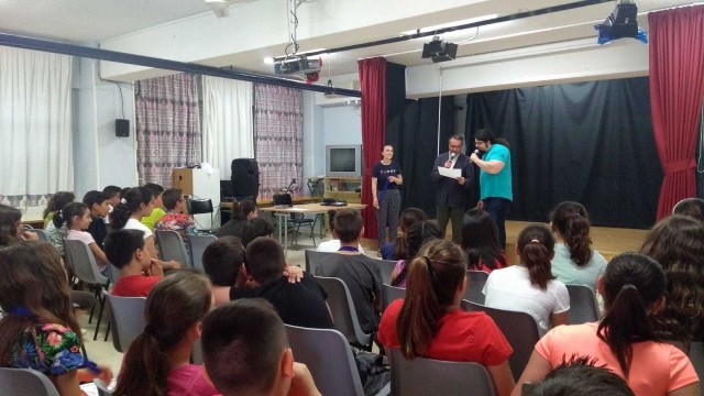 Redován celebra su primer concurso escolar de poesía visual