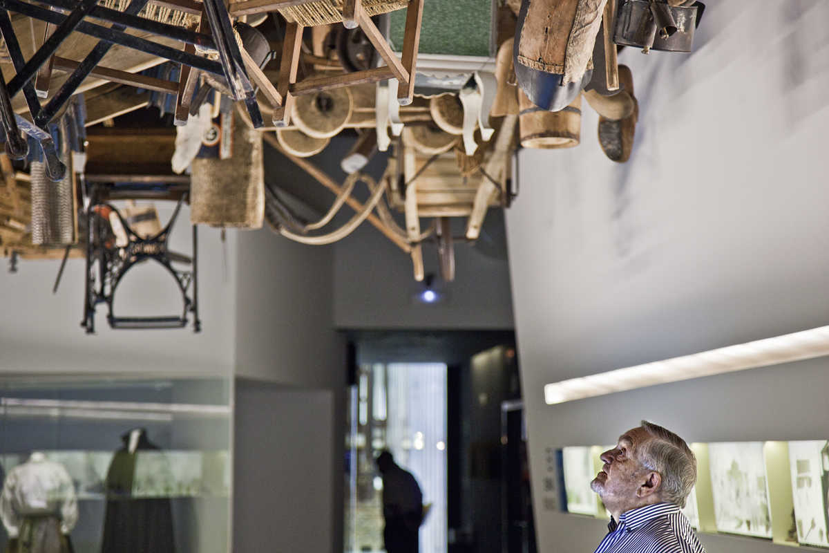 El Museu d'Etnologia desarolla una terapia de reminiscencia para enfermos de alzhéimer