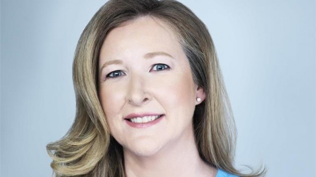 Fiona Pargeter recibe el premio 'Woman of Worth' 2018
