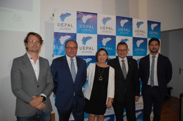 El primer Foro UEPAL reclama modernización del sistema educativo y más ayuda al emprendimiento