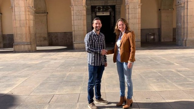 Toledo (PP) denuncia que Amparo Marco 'incumple la ley electoral'