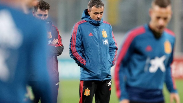 Luis Enrique no estará en la concentración ni en los partidos ante Islas Feroe y Suecia
