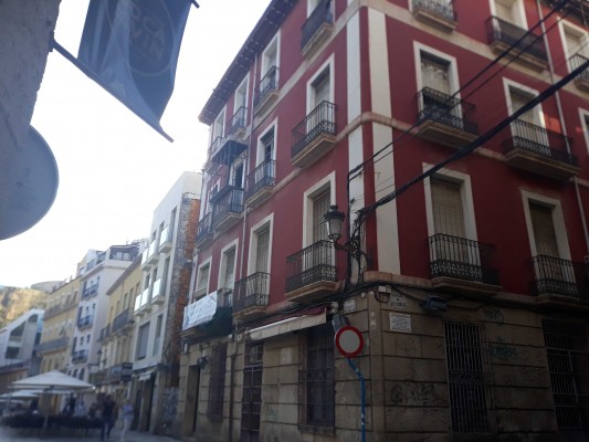 Dos inversoras italianas impulsan un nuevo bloque de pisos turísticos junto a la Concatedral