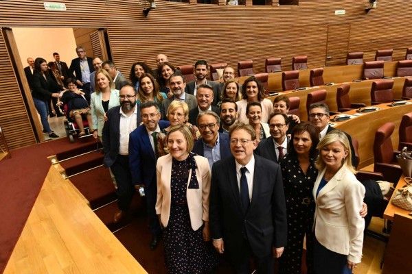 La constitución de Les Corts inicia los plazos para elegir a Ximo Puig president