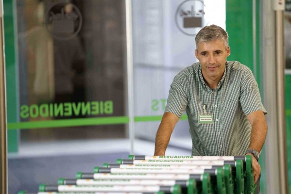 Mercadona crea más de 1.000 empleos en la provincia de Alicante para la campaña de verano