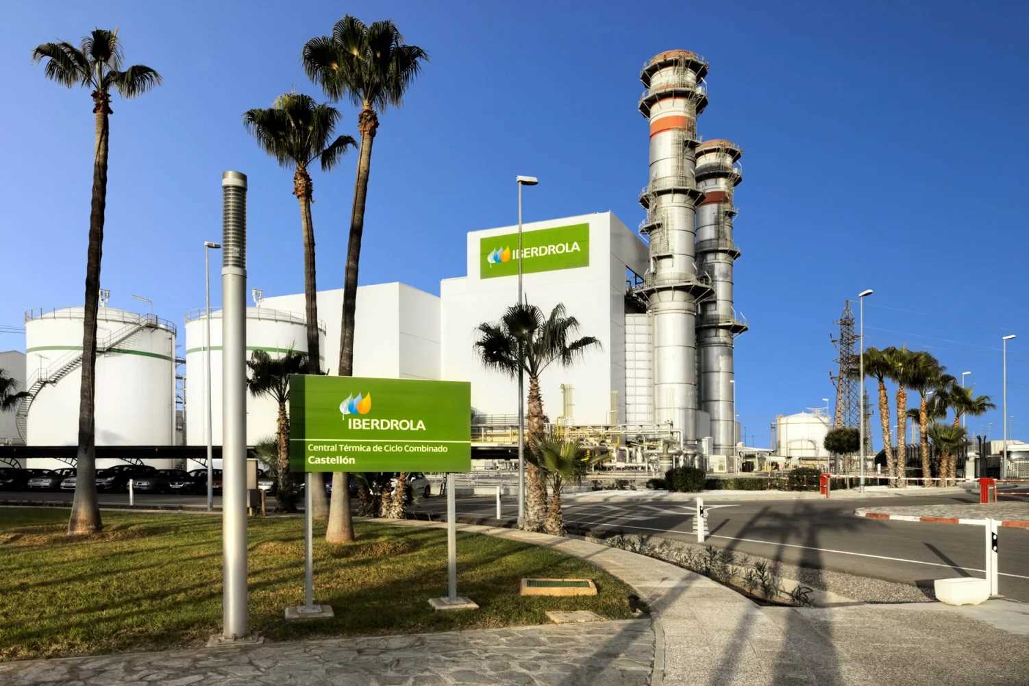 Iberdrola se lleva los dos lotes para suministrar la electricidad al Ayuntamiento de Castelló