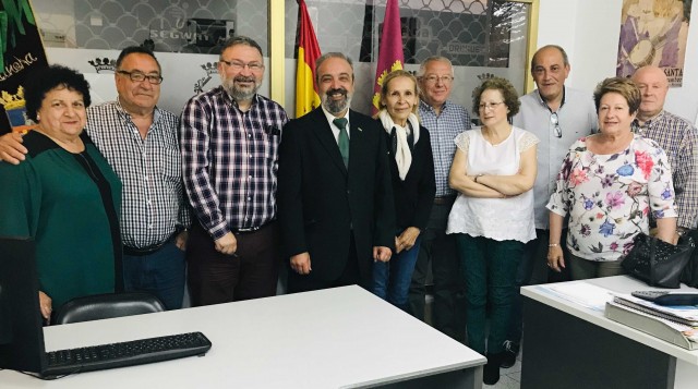 Vox se ofrece a dotar de más limpieza y seguridad a los vecinos de Doctor Marañón de Castelló