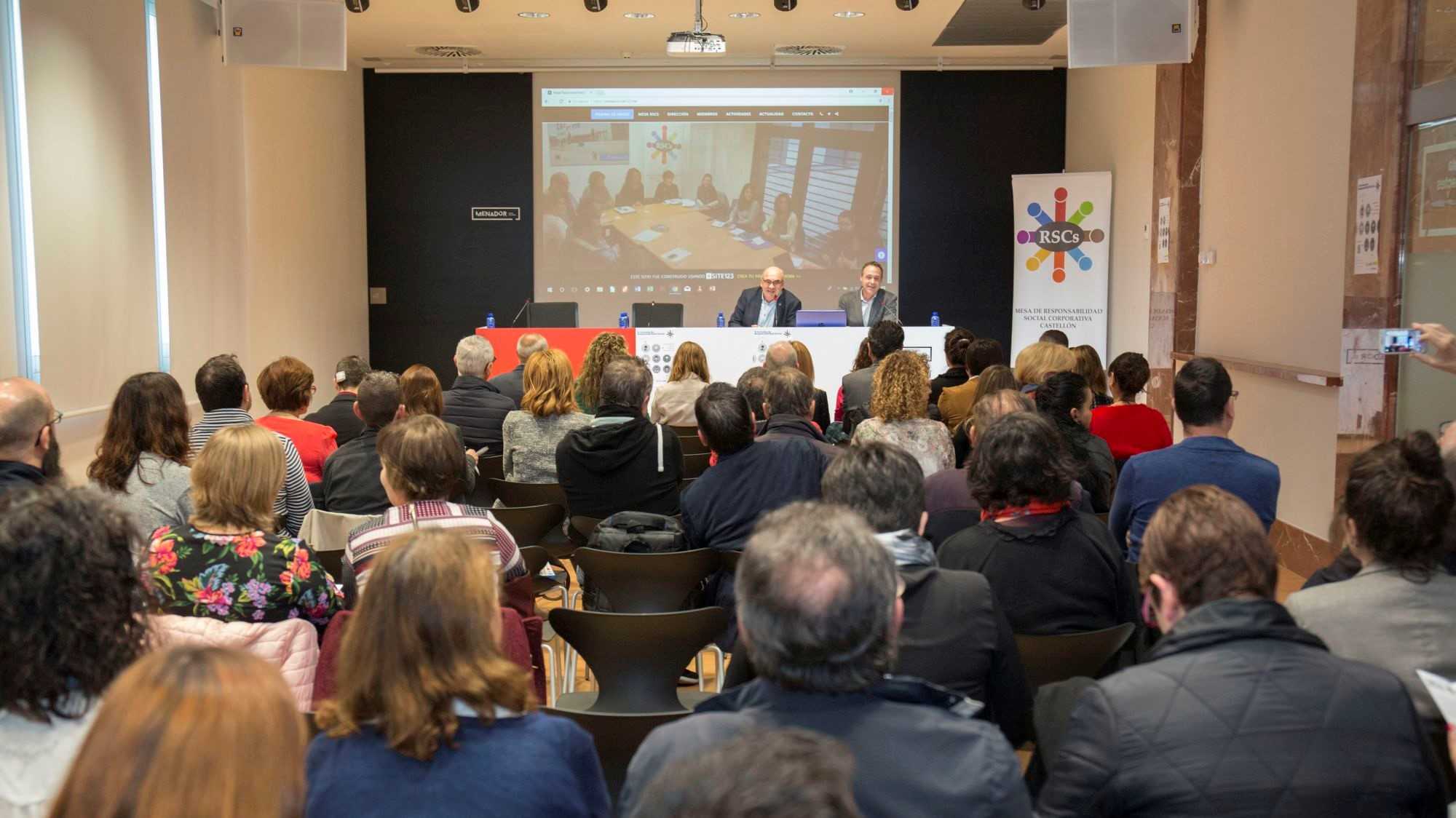 Más de 150 personas participan en la 5ª edición del Networking para fomentar el empleo en Castellón