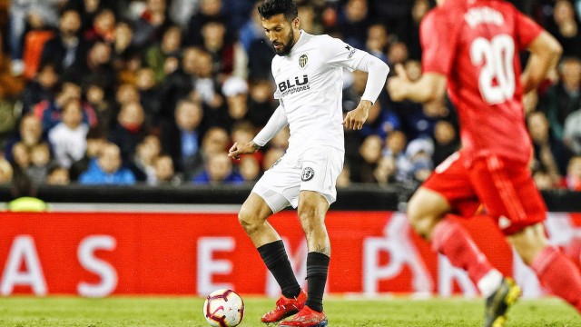 Garay, con un golpe, será baja en Valladolid para llegar en condiciones a la final de Copa 
