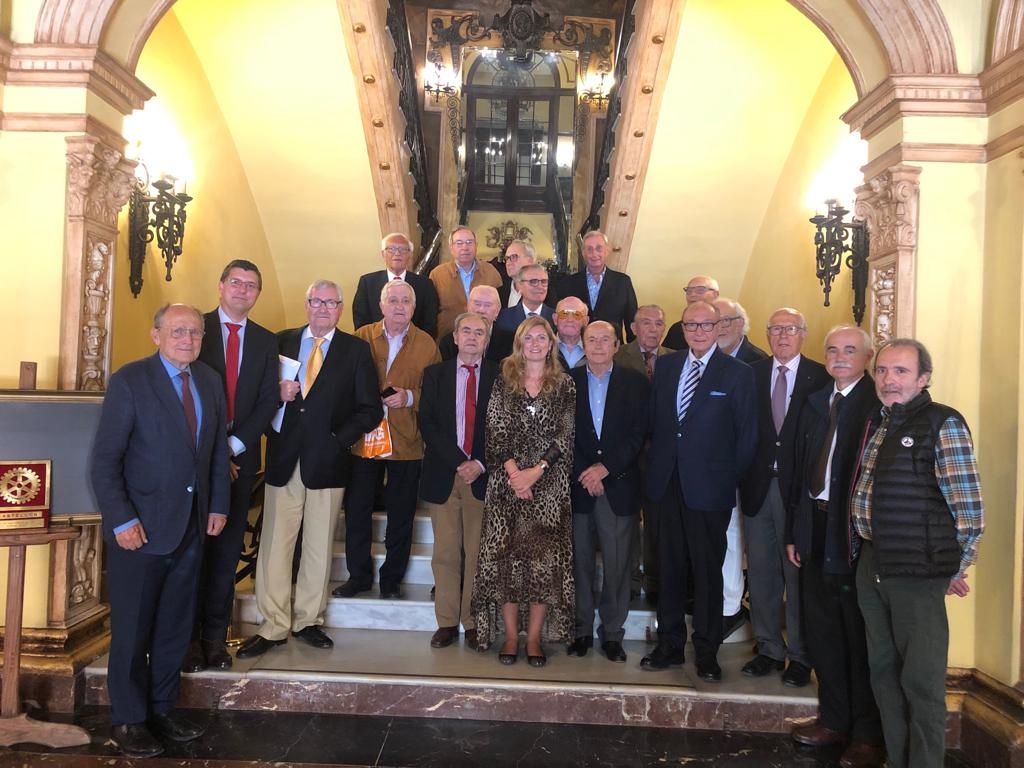 Marco expone su balance al Club
Rotary Castelló y los objetivos del PSPV de llegar a 