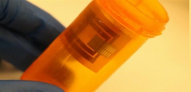 Diseñan un bote de pastillas 'inteligente' que envía alertas por Bluetooth para evitar casos de sobredosis