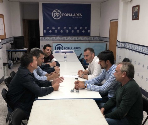 Fuster (PP) se ofrece a ser altavoz de las demandas de las peñas en La Misericordia de Burriana