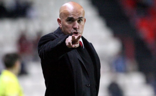 El Tenerife llegará a Elche con nuevo técnico