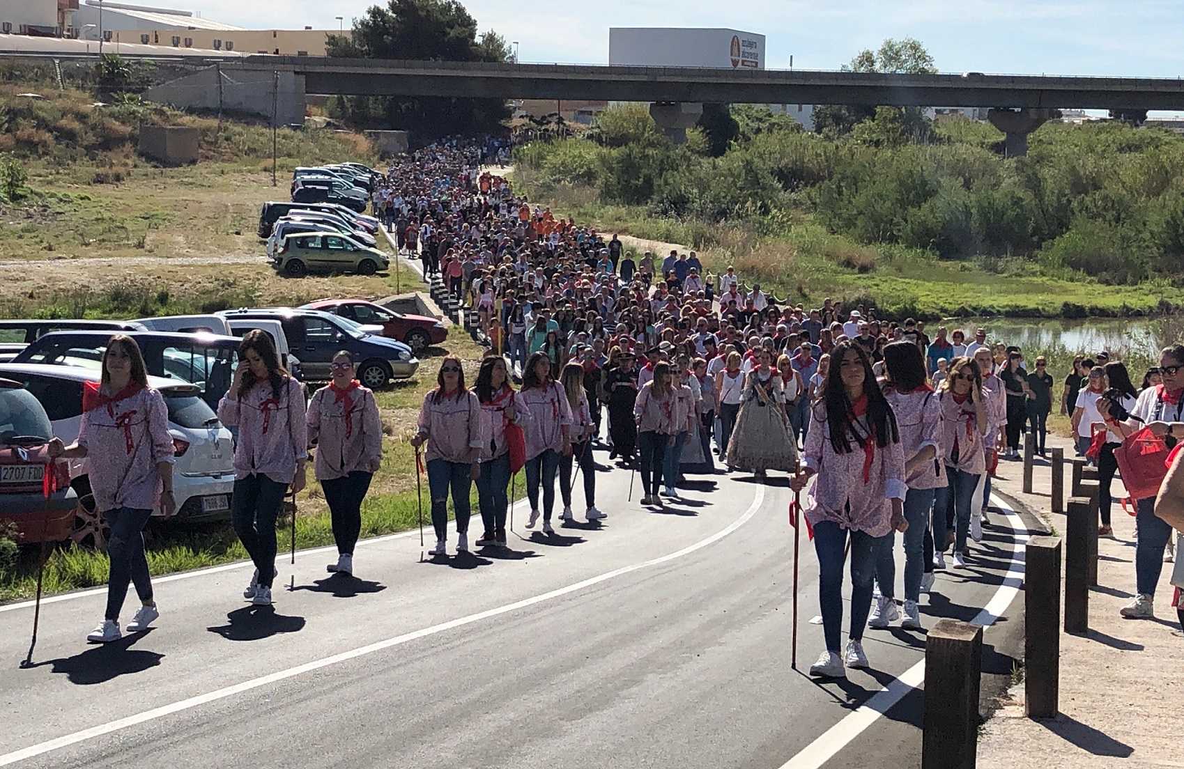 La romería en honor a Santa Quiteria atrae a al menos 9.000 vecinos de Almassora