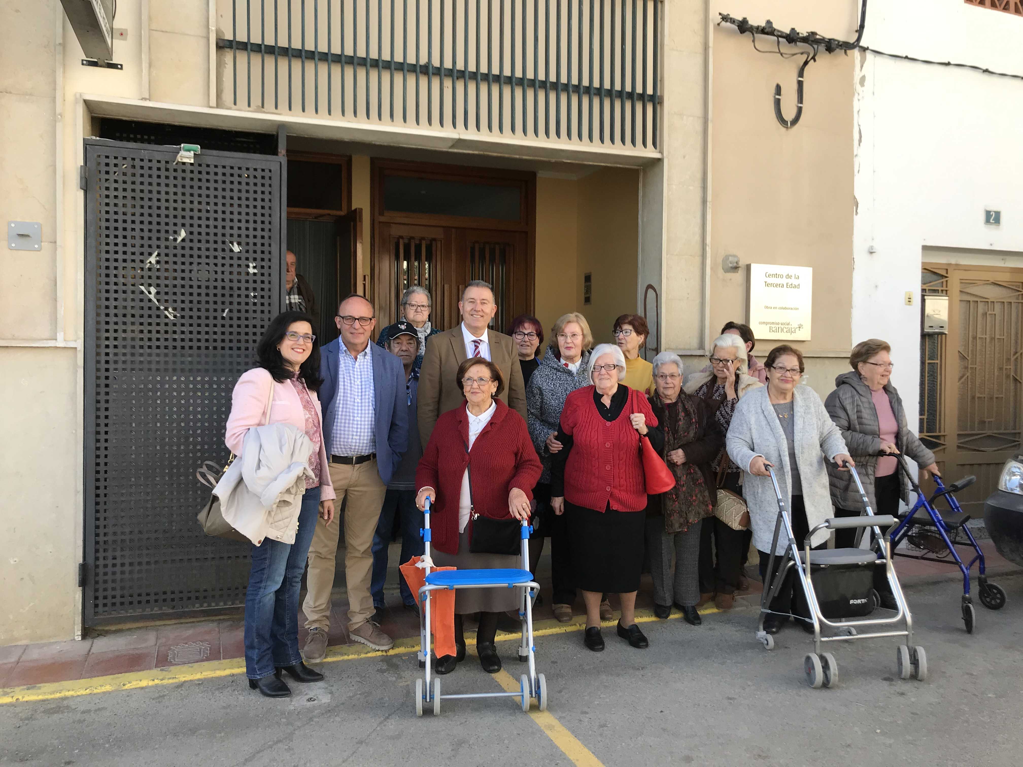 Diputación invierte 7.500 euros para mejorar la accesibilidad del Hogar de Jubilados de Viver