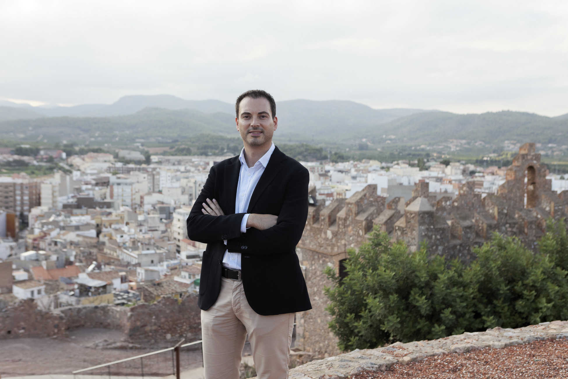 Huguet plantea bajar la presión fiscal para beneficiar la herencia de viviendas