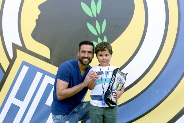 'Pasa el Guante', la iniciativa de Ismael Falcón para incrementar el público infantil en los estadios