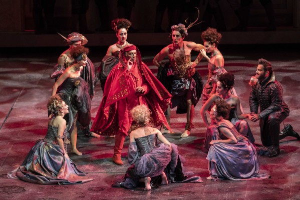 Comunión entre Rigoletto y Les Arts