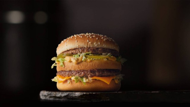 València se rinde al Big Mac y yo no sé qué pensar
