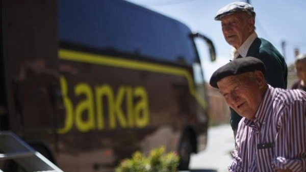 El Consell invierte 3 millones en la instalación de cajeros automáticos en 45 municipios de Castellón