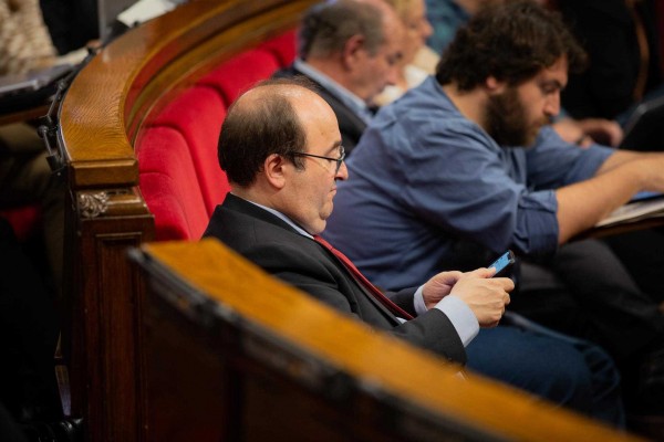 El Parlament votará la designación de Iceta como senador el próximo miércoles