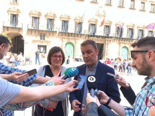 Compromís promete 