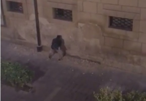 Detenido (otra vez) por picar de noche la fachada del Teatro Principal de Alicante

