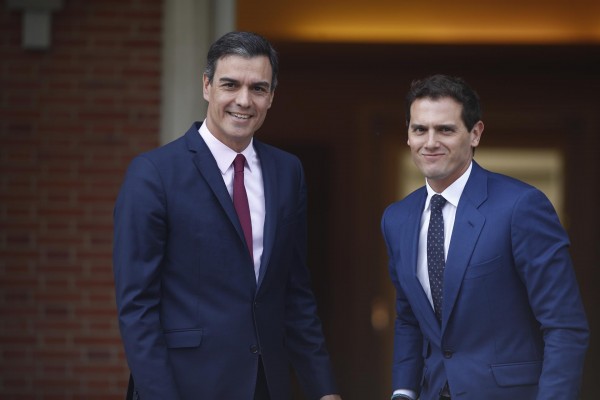 Albert Rivera pide a Sánchez activar el 155 emplazando a Torra a aplicar la Constitución