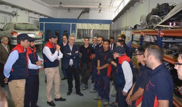 Barcala promete impulsar el eje Alicante-Elche con el desarrollo del polígono de Aguamarga