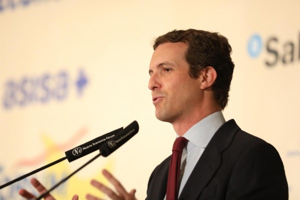 Casado compara sus 