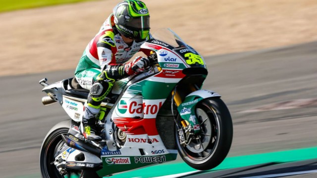 Crutchlow sorprende a todos, Márquez se va por los suelos en dos ocasiones

