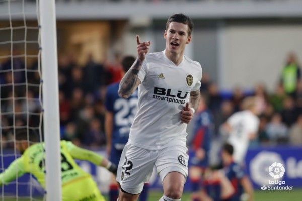 Santi Mina: 