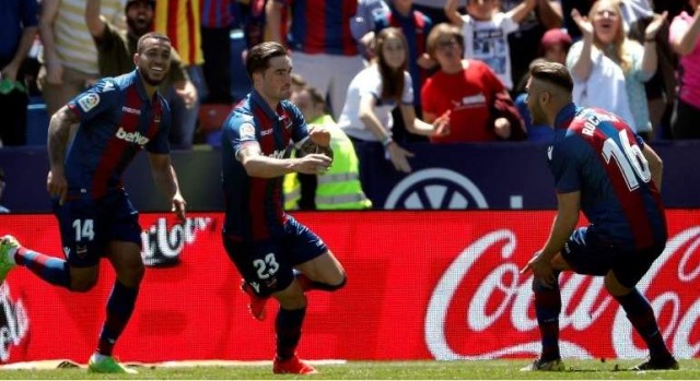 Jason anota un gol clave tras siete meses de sequía