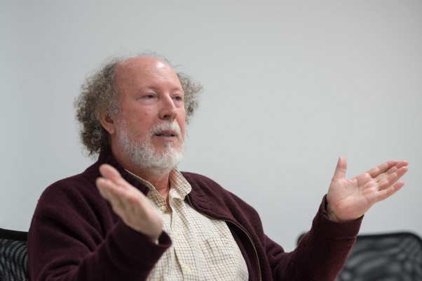 Antonio Alaminos: «Las encuestas están en entredicho porque no están para acertar»