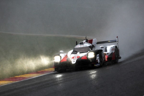 Alonso gana en Spa y festejará el título Mundial, salvo hecatombe, en Le Mans


