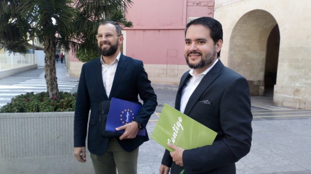 Obligan a Cs, PP e Ilicitanos por Elche a retirar sus publicaciones por incumplimir la jornada de reflexión
