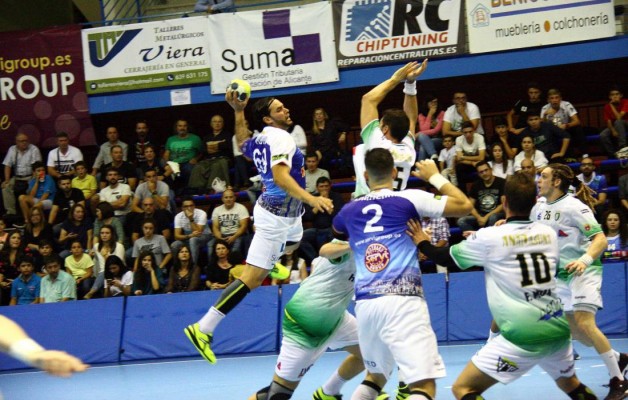 El Benidorm quiere acabar con la racha triunfal de Anaitasuna en su pista

