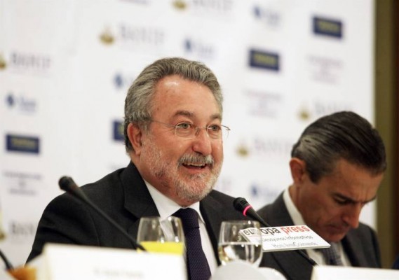 La Junta despide a Bernat Soria: ocultó su actividad privada mientras cobraba 150.000 euros públicos