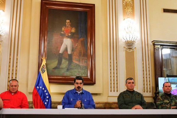Maduro se reivindica como el presidente de 