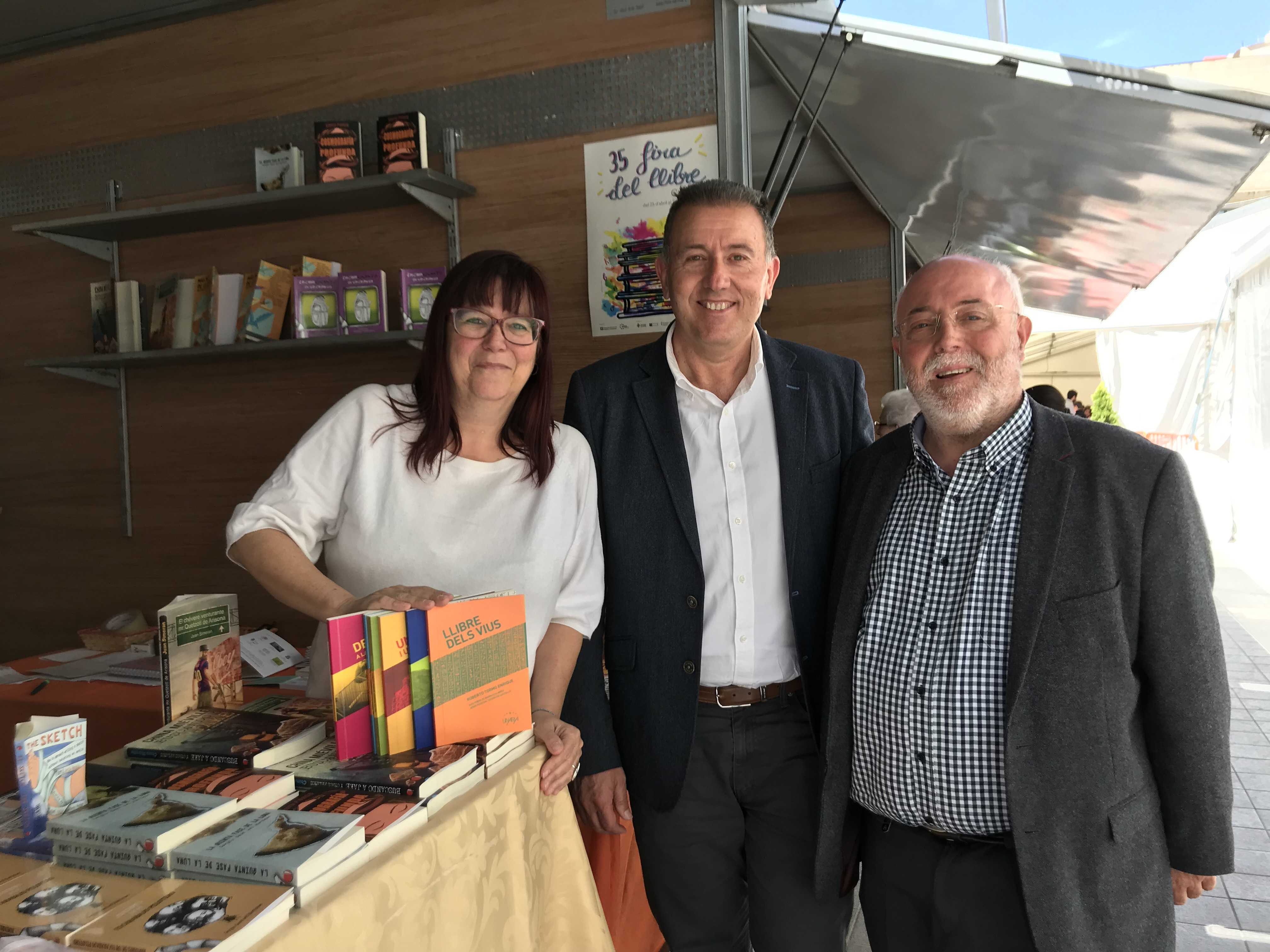 Diputación se adhiere al Premi de Narrativa Breu 'Josep Pascual Tirado' en su 20ª edición