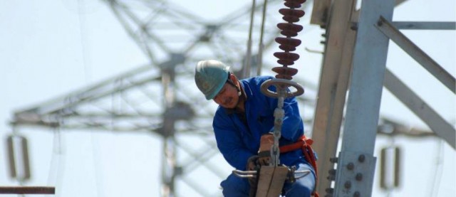 El peso de los salarios en la economía baja del 49 al 47 % en una década