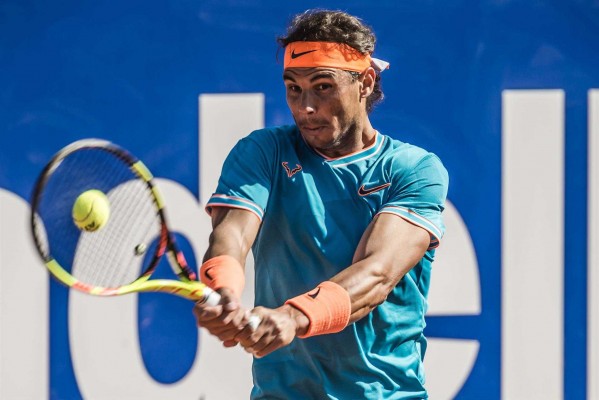 Nadal sigue perdiendo distancia con Djokovic tras ceder su corona en el Godó