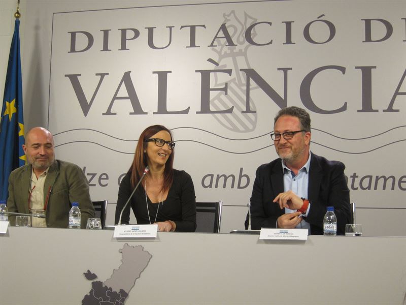 El nuevo director del IAM quiere modificar sus aulas: de unipersonales a conformadas por un equipo de investigadores