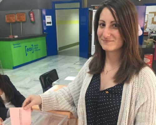 Vox, mejor en los mítines que en las urnas: la quinta fuerza será irrelevante