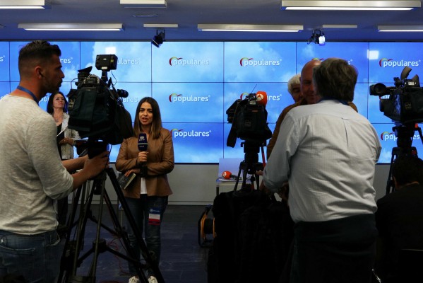 Desolación y abatimiento en 'Génova' tras el hundimiento del PP, que sufre su peor resultado
