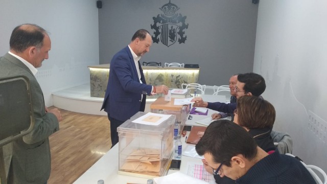 Los votos de Orihuela dan la victoria al PP en las elecciones generales pero cae a la mitad el apoyo con respecto a 2016