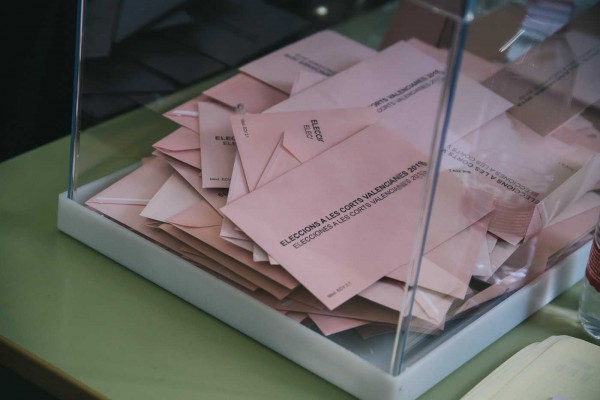 Nueve colegios electorales de la Comunitat Valenciana cerrarán más tarde por incidencias