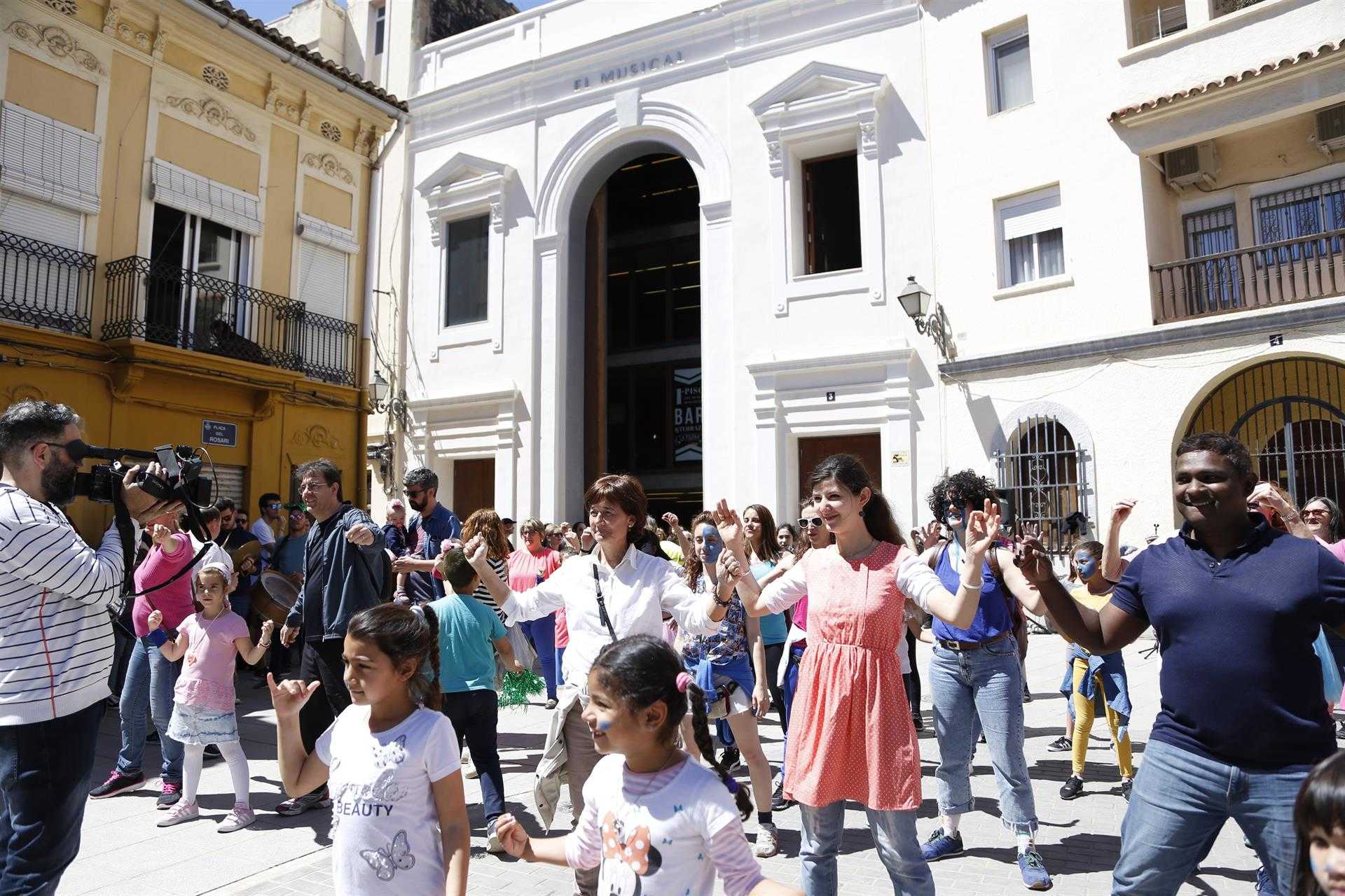 Poblats Marítims celebra por todo lo alto el Día Internacional de la Danza