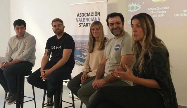 Expertos en futuro del trabajo destacan las habilidades sociales ante los cambios tecnológicos