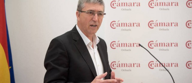 El Consell aportará 50.000 euros a las Cámaras de Comercio de Orihuela y Alcoy